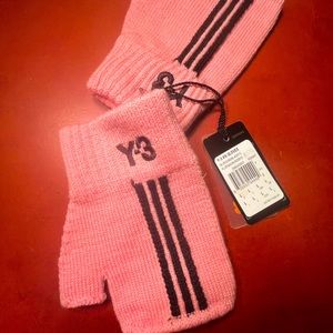 Y-3 by Yohji Yamamoto for adidas pink & black knit fingerless mittens NOS